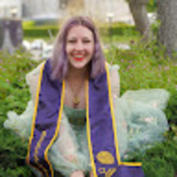 Meet your Posher, Anya - Picture 1 of 1